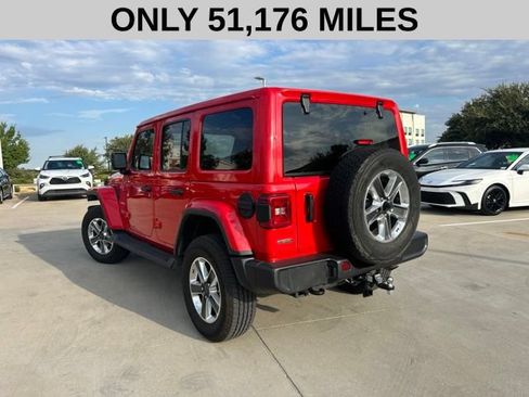 Used 2021 Jeep Wrangler Unlimited Sahara AWD/4WD image 4
