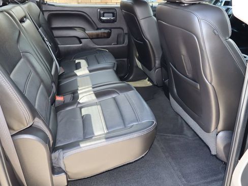 Used 2014 GMC Sierra 1500 Denali w/ Suspension Package, Off-Road AWD/4WD image 17