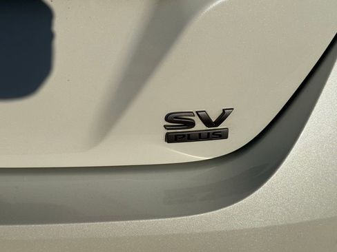 Certified 2025 Nissan Leaf SV Plus image 8