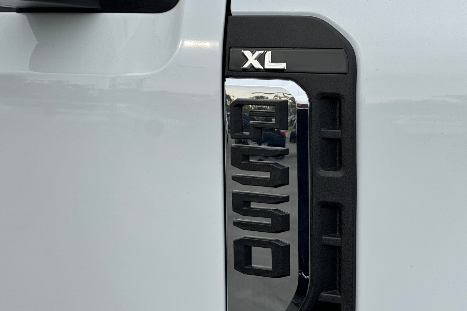New 2026 Ford F550 2WD Regular Cab Super Duty image 23