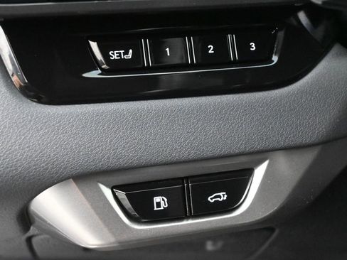 Used 2024 Lexus RX 350 Premium w/ Accessory Package (Z1) AWD/4WD image 5