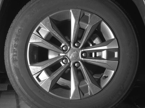 Used 2025 Chevrolet Equinox LT image 13