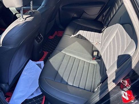 Used 2024 Kia Forte GT-Line w/ GT-Line Premium Package image 7