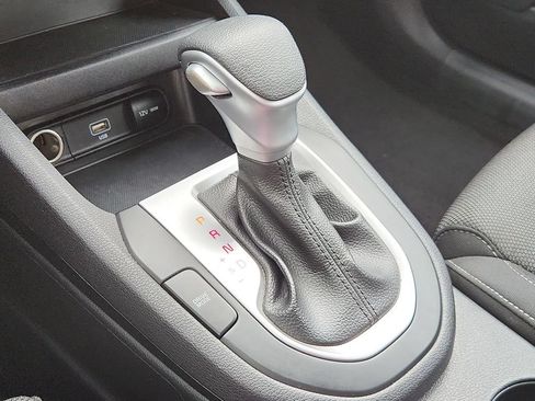 Used 2023 Kia Forte LXS FWD image 11