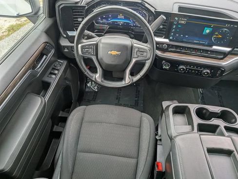 Used 2024 Chevrolet Silverado 1500 LT w/ Protection Package AWD/4WD image 16
