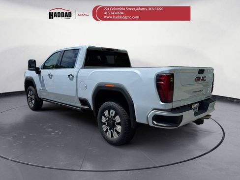 New 2026 GMC Sierra 2500 Denali w/ Technology Package AWD/4WD image 4