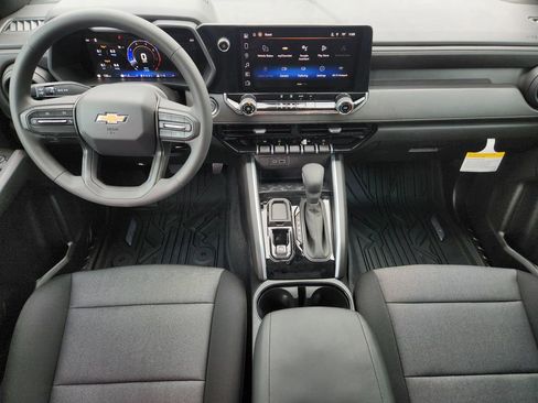 New 2026 Chevrolet Colorado W/T image 19