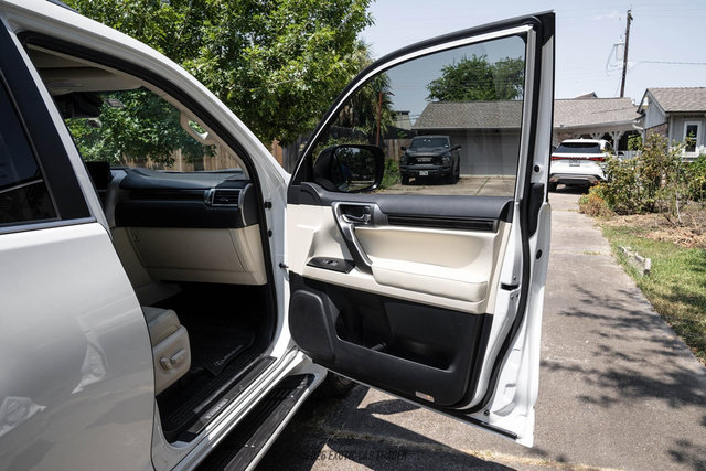 Used 2023 Lexus GX 460 Luxury w/ Sport Design Package AWD/4WD image 81