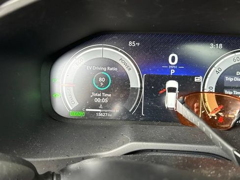 Used 2023 Toyota RAV4 Limited AWD/4WD image 12