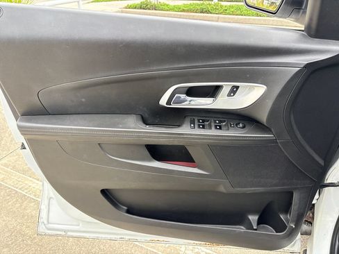Used 2013 Chevrolet Equinox LS FWD image 15