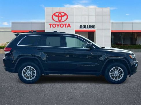 Used 2020 Jeep Grand Cherokee Laredo AWD/4WD image 6