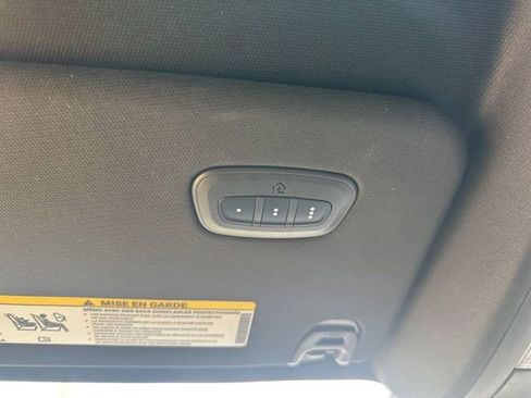 Used 2021 RAM 1500 Laramie AWD/4WD image 22