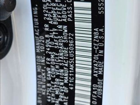 Used 2020 Toyota Camry LE image 25