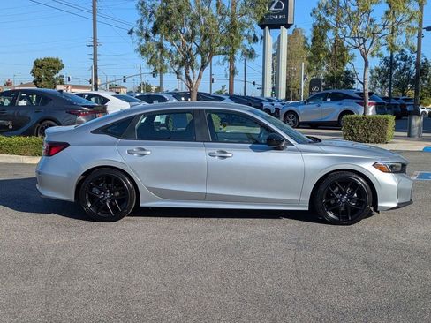 Certified 2025 Honda Civic Sport image 9