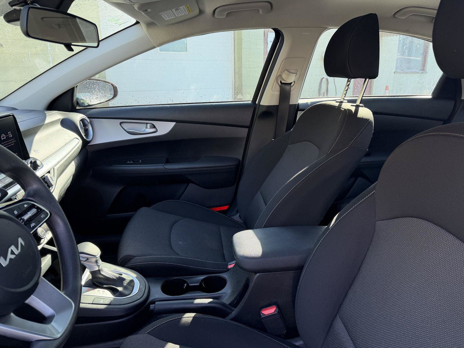 Used 2024 Kia Forte LXS FWD image 13