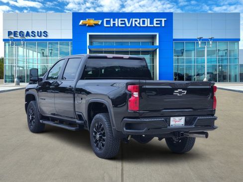 New 2026 Chevrolet Silverado 2500 Custom w/ Custom Value Package AWD/4WD image 4