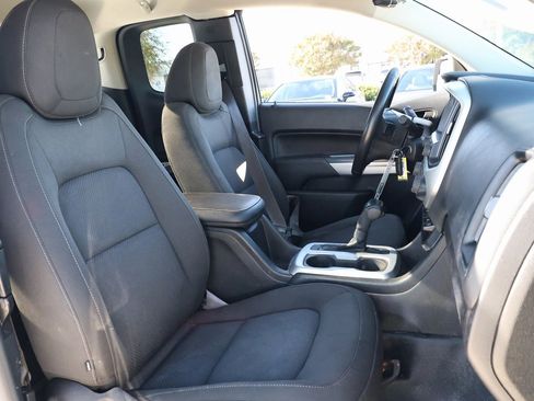 Used 2021 Chevrolet Colorado LT w/ Fleet Safety Package image 29