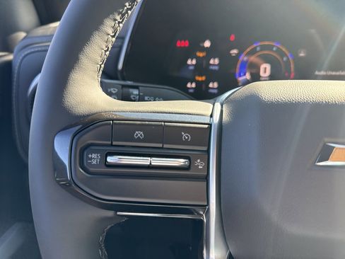 New 2025 Chevrolet Colorado LT w/ LT Convenience Package image 14