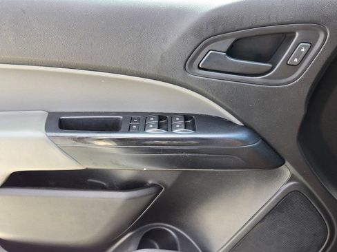 Used 2020 Chevrolet Colorado W/T w/ WT Convenience Package image 24