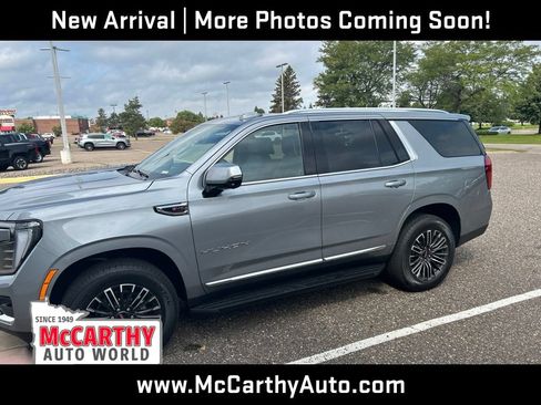 Used 2026 GMC Yukon Elevation w/ Elevation Premium Package AWD/4WD image 4