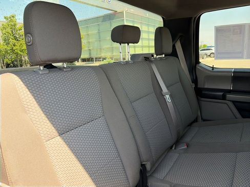 Used 2017 Ford F150 XLT AWD/4WD image 30
