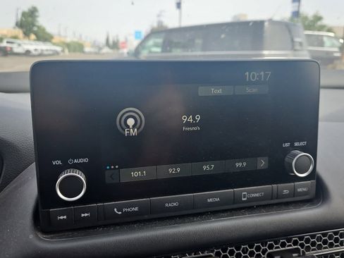 Used 2024 Honda HR-V Sport image 16