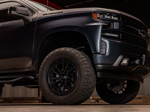 Used 2021 Chevrolet Silverado 1500 RST w/ Convenience Package II image 12