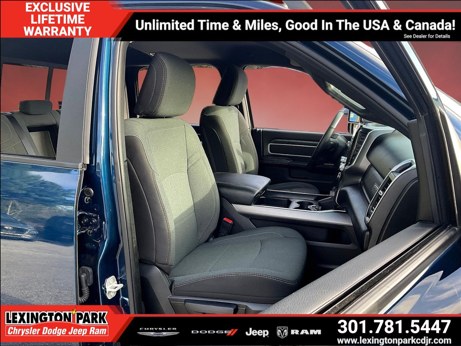 Used 2024 RAM 2500 Big Horn w/ Night Edition AWD/4WD image 29