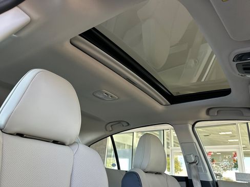 Used 2025 Subaru Legacy Limited image 17