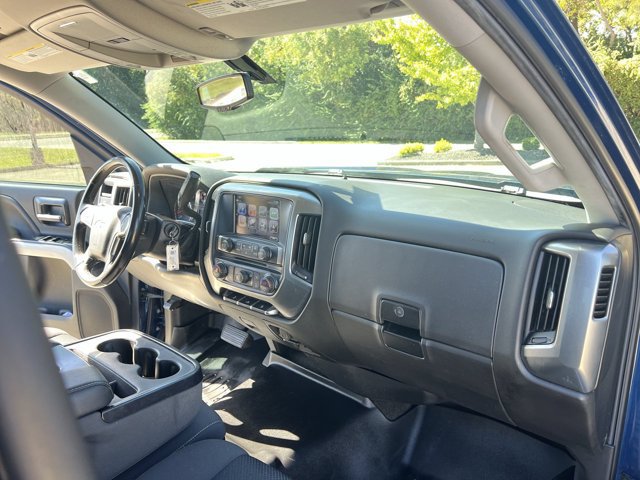 Used 2018 Chevrolet Silverado 1500 LT w/ All Star Edition AWD/4WD image 29