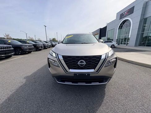 Used 2023 Nissan Rogue SL AWD/4WD image 4