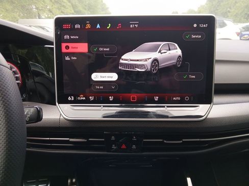 New 2025 Volkswagen GTI SE image 18