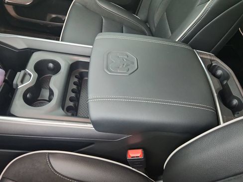 New 2026 RAM 1500 Laramie AWD/4WD image 30