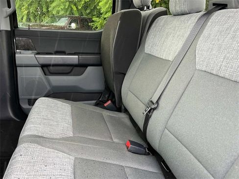 Used 2022 Ford F150 XLT w/ Equipment Group 302A High image 20