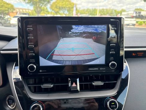 Used 2022 Toyota Corolla XSE FWD image 19