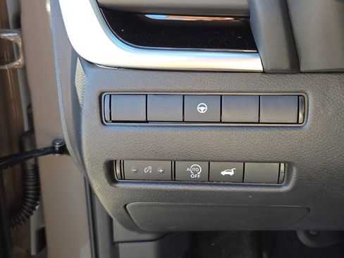 New 2026 Nissan Sentra SL w/ Floor Mat Package FWD image 25