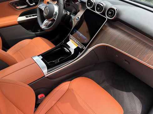 New 2027 Mercedes-Benz GLC 300 image 15