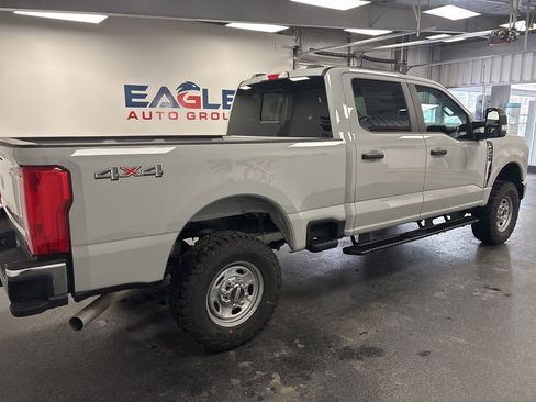 New 2026 Ford F250 XL w/ XL Off-Road Package image 15