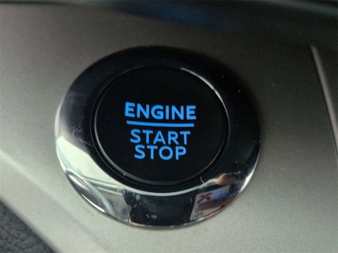 Used 2023 Ford Explorer XLT w/ Equipment Group 202A image 20