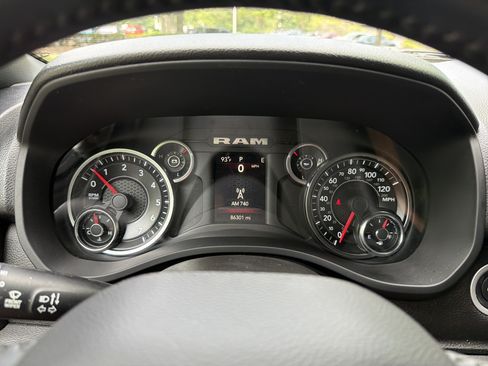 Used 2023 RAM 1500 Big Horn AWD/4WD image 27