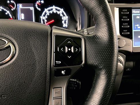 Used 2023 Toyota 4Runner SR5 Premium image 18