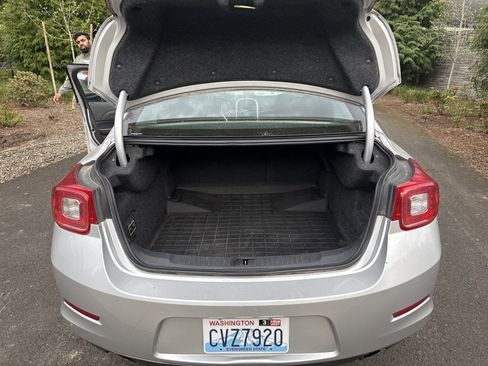 Used 2016 Chevrolet Malibu LTZ FWD image 31