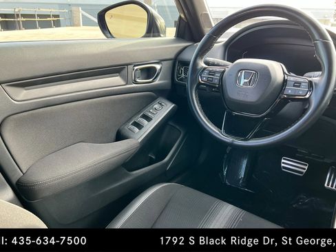 Used 2025 Honda Civic Sport image 11