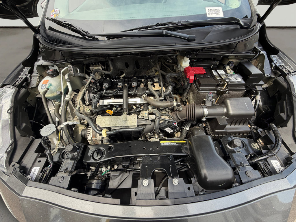 Used 2024 Nissan Versa SR w/ Trunk Package FWD image 9