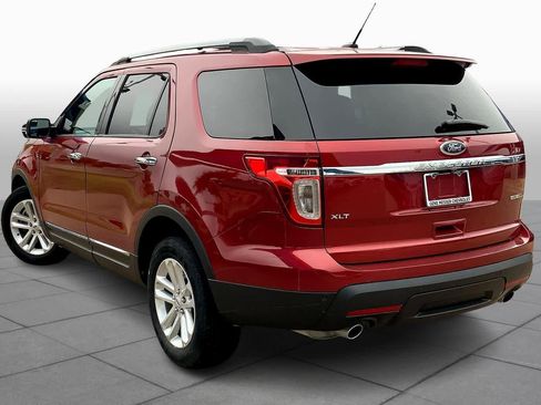 Used 2015 Ford Explorer XLT w/ Equipment Group 202B image 11