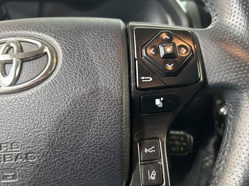 Used 2024 Toyota 4Runner TRD Off-Road image 26