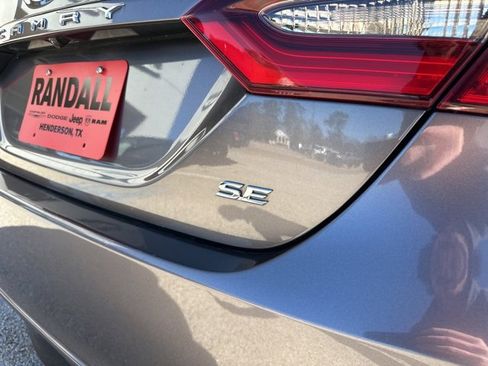 Used 2024 Toyota Camry SE image 42