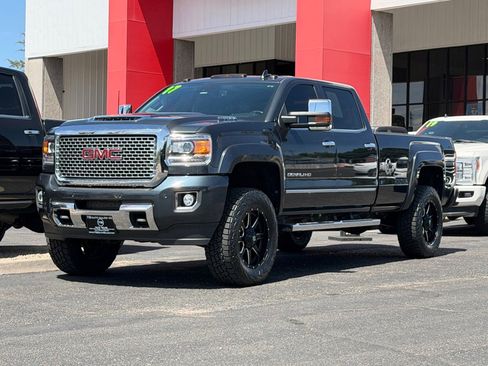 Used 2017 GMC Sierra 3500 Denali w/ Duramax Plus Package AWD/4WD image 44