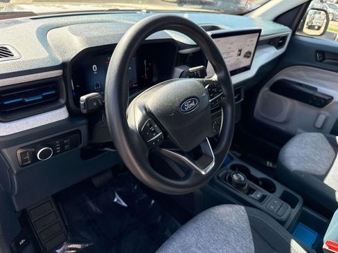 Certified 2025 Ford Maverick XLT w/ Equipment Group 302A image 23
