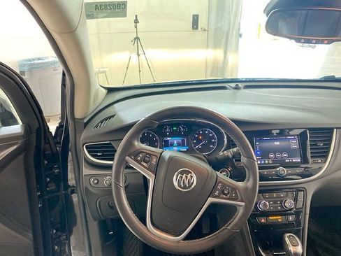 Used 2022 Buick Encore Preferred w/ Safety Package II AWD/4WD image 33